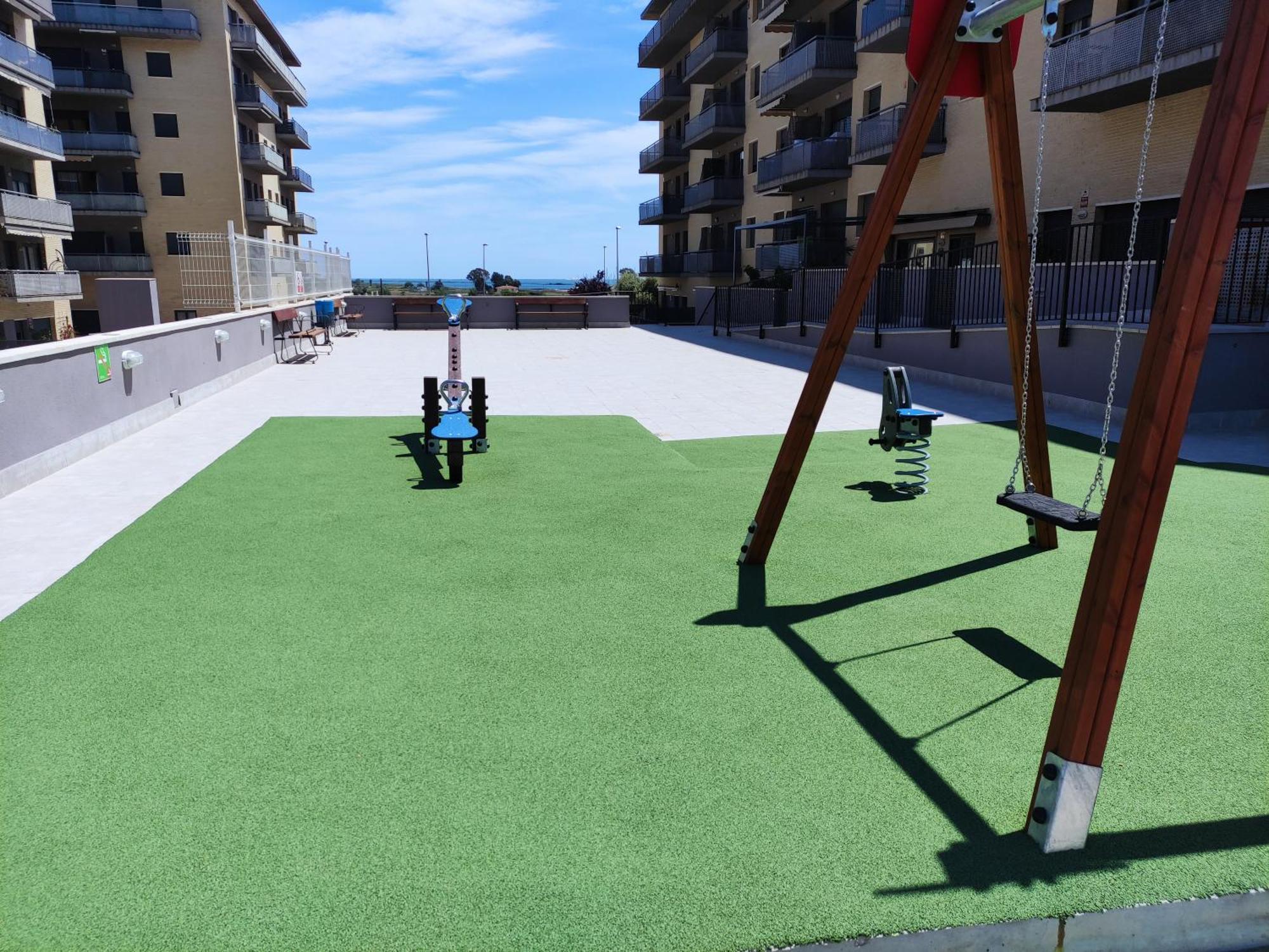 Apartamento Nuevo Con Piscina Y Amplio Balcon Sant Carles De La Rapita Exterior photo